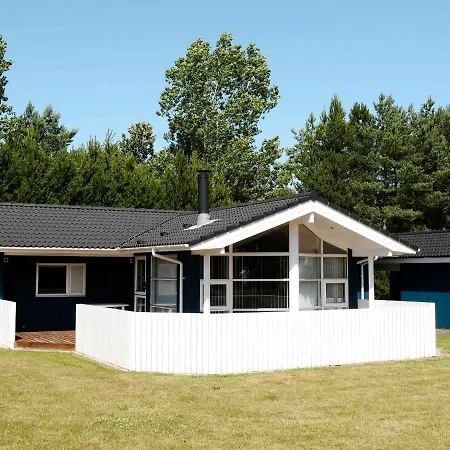 Three-bedroom In 17 * Oksbol (Syddanmark)